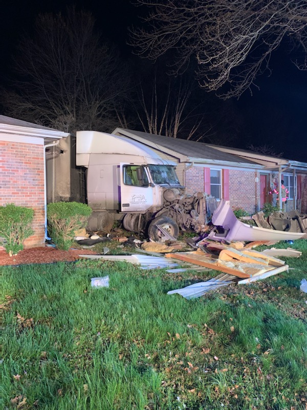 VCSO: Semi-truck Leaves I-69 Crashing into Two Homes